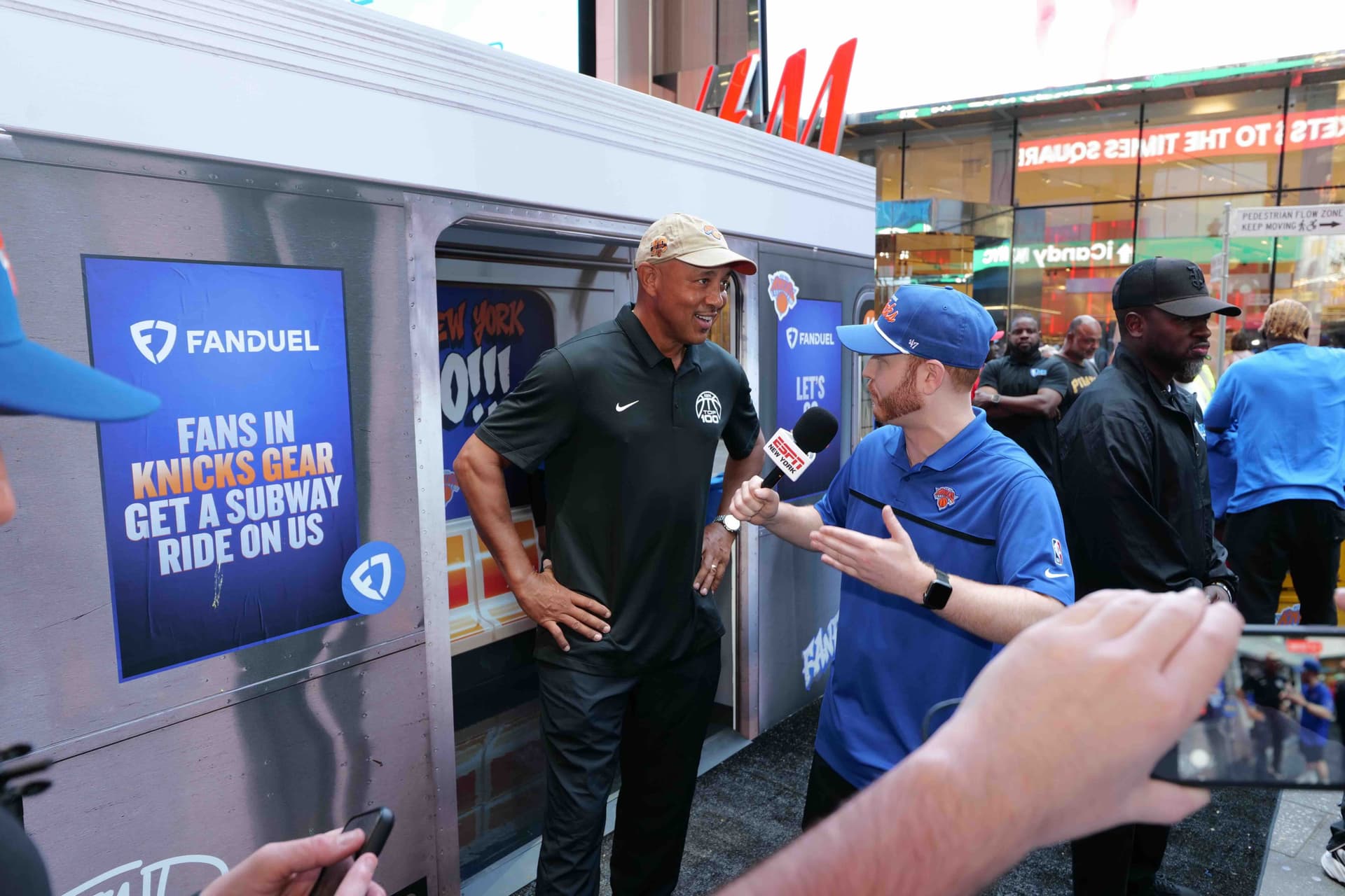 FanDuel Knicks Subway FanFare